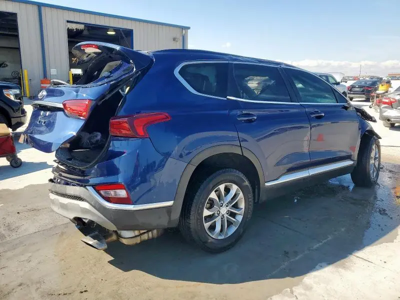 2020 HYUNDAI SANTA FE SE  