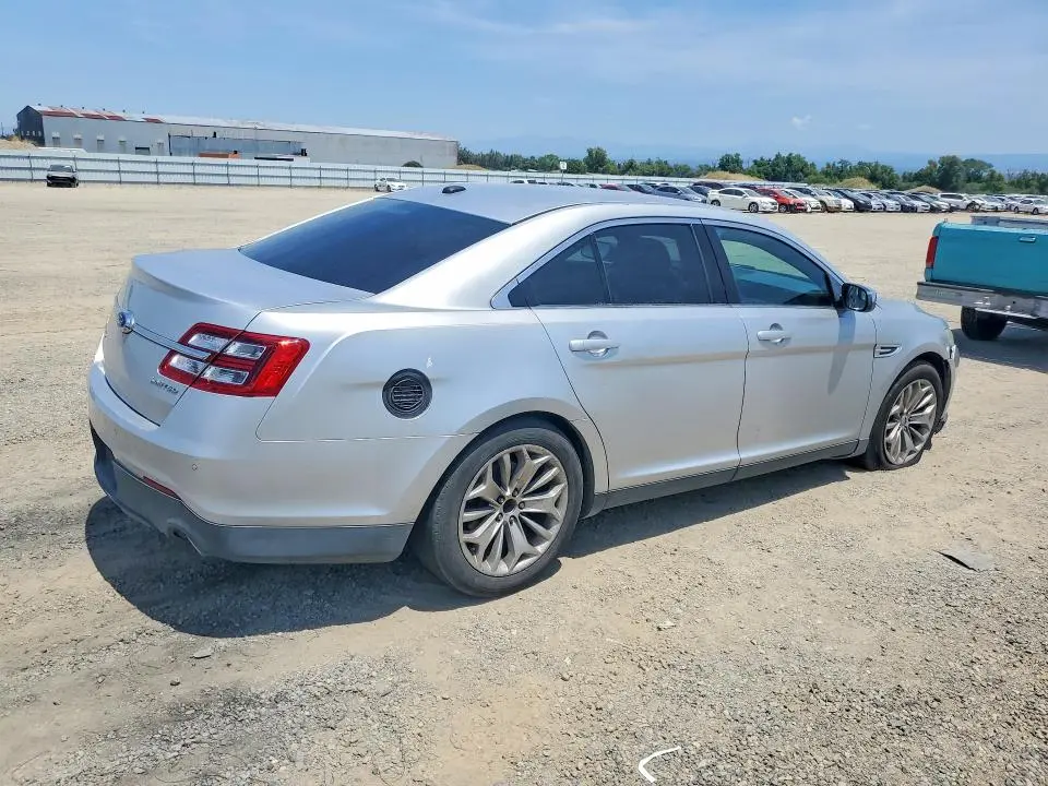 2013 FORD TAURUS LIMITED  