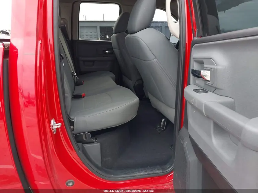 2015 RAM 1500 SLT