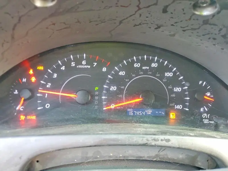 2010 TOYOTA CAMRY LE  