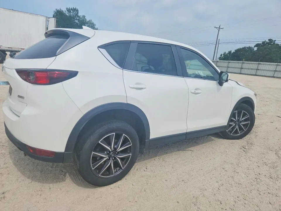 2018 MAZDA CX-5 TOURING  