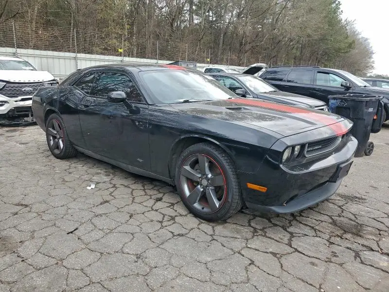 2013 DODGE CHALLENGER SXT  