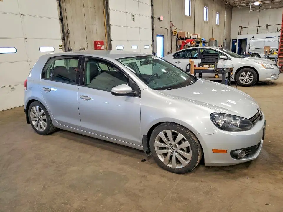 2014 VOLKSWAGEN GOLF   