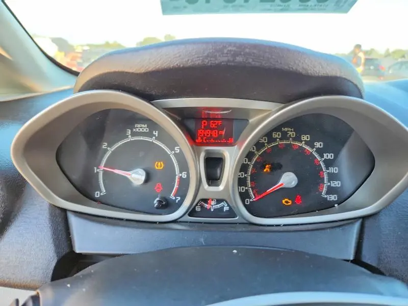 2013 FORD FIESTA SE  