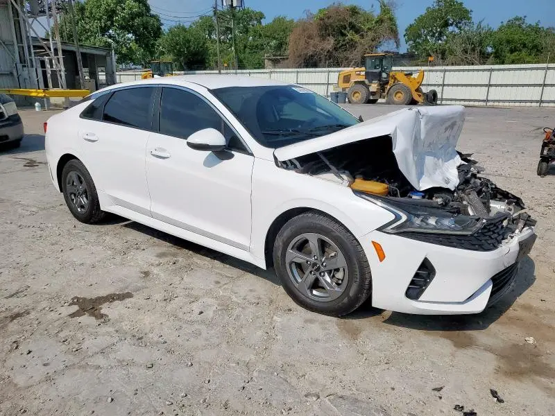2022 KIA K5 LXS  