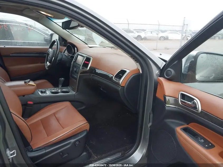 2011 JEEP GRAND CHEROKEE OVERLAND