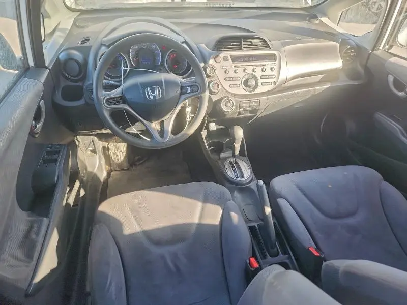 2011 HONDA FIT   