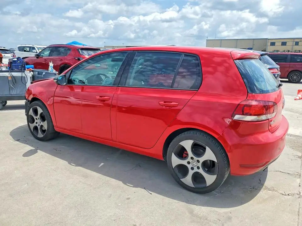 2013 VOLKSWAGEN GOLF   