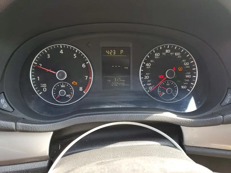 2015 VOLKSWAGEN PASSAT S  