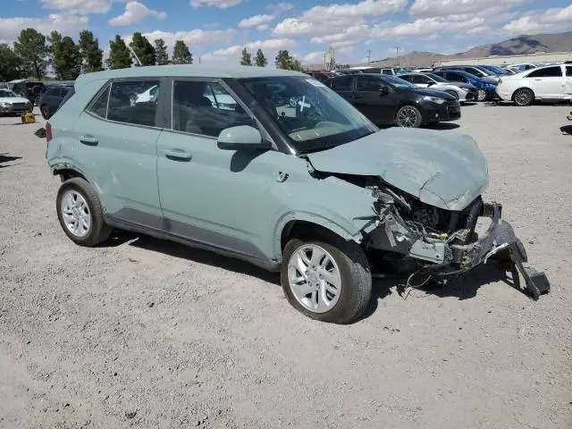 2025 HYUNDAI VENUE SE  