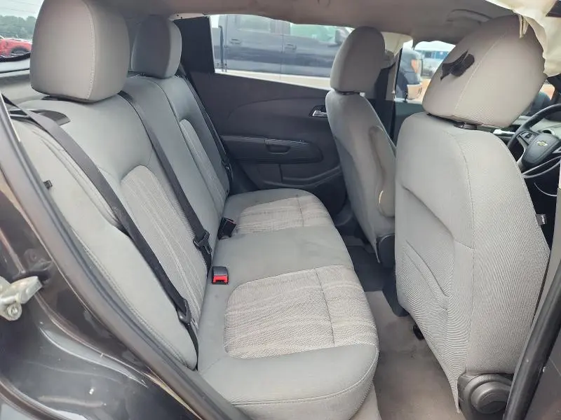 2014 CHEVROLET SONIC LT  