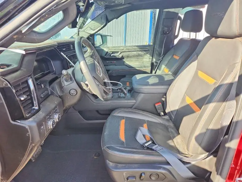 2024 GMC SIERRA K1500 AT4  