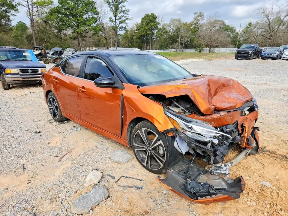 2021 NISSAN SENTRA SR  