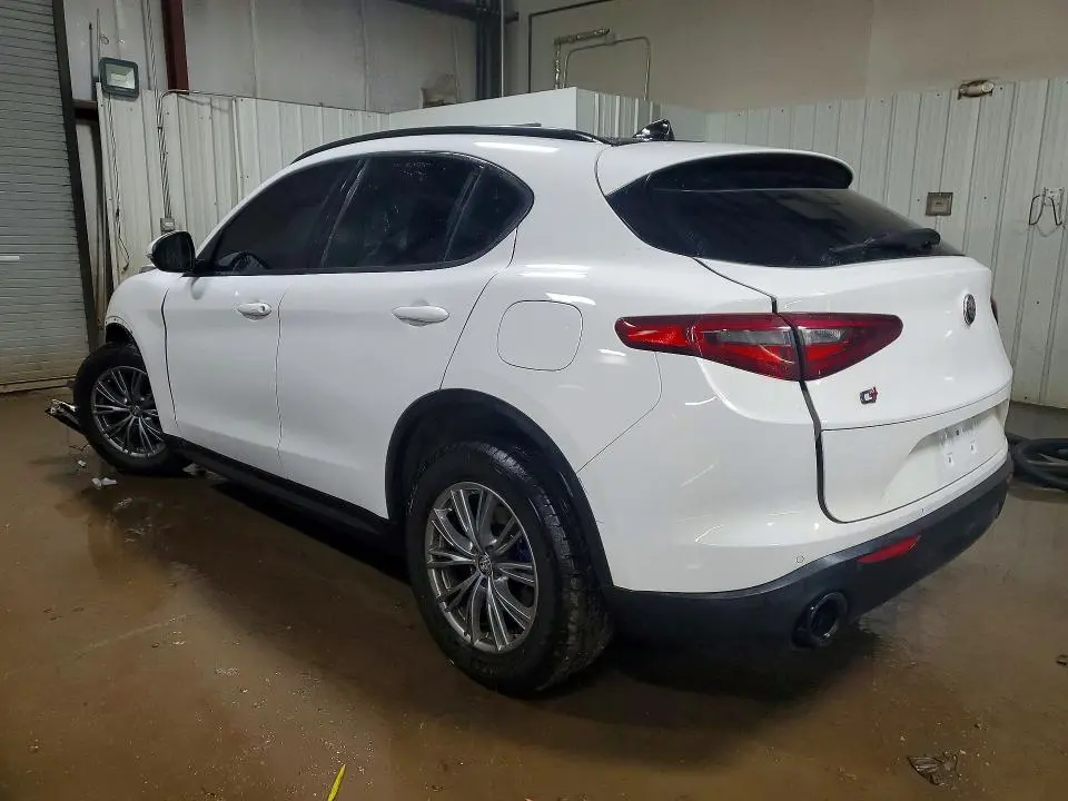 2022 ALFA ROMEO STELVIO   