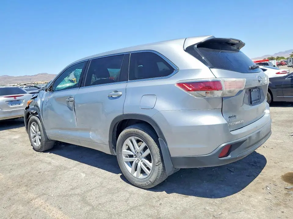 2014 TOYOTA HIGHLANDER LE  