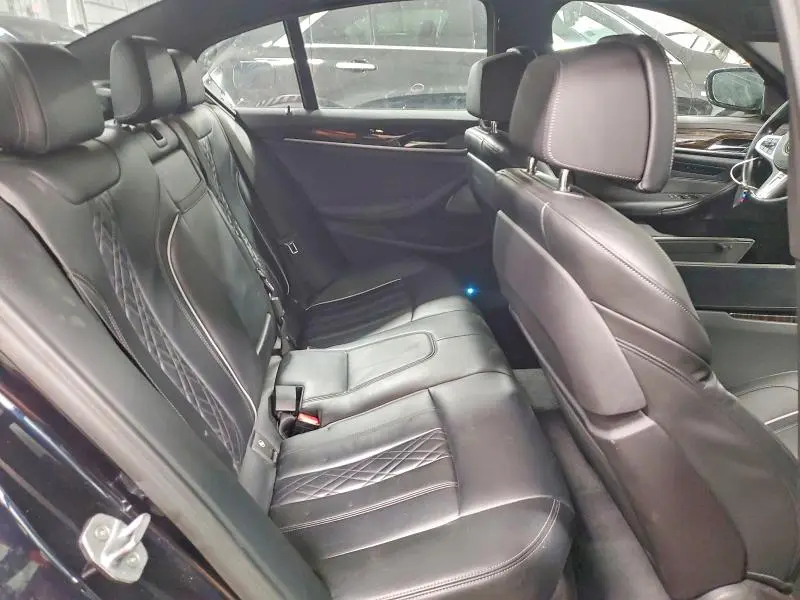 2021 BMW M550XI   