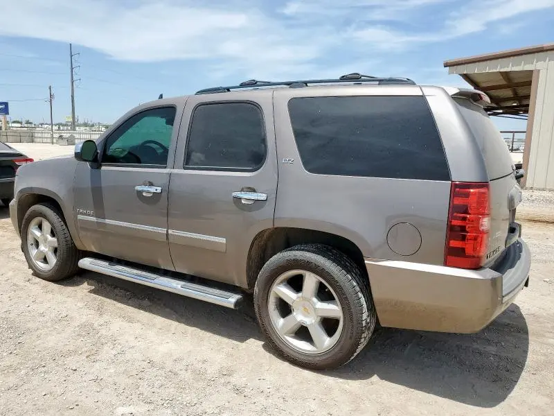 2011 CHEVROLET TAHOE C1500 LTZ  