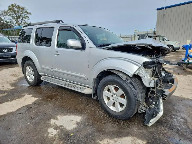2012 NISSAN PATHFINDER S  