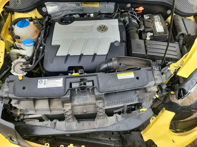 2014 VOLKSWAGEN BEETLE   