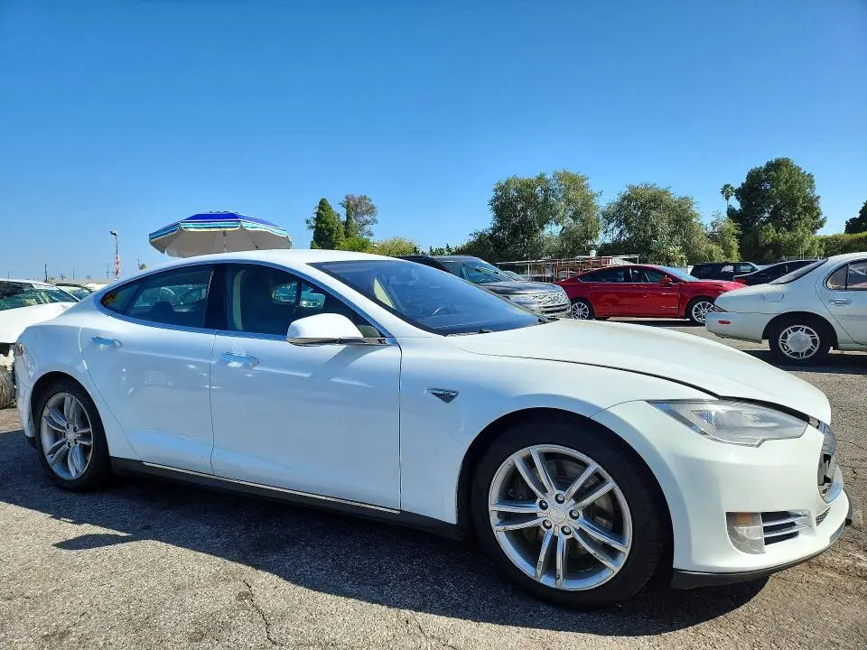 2013 TESLA MODEL S   