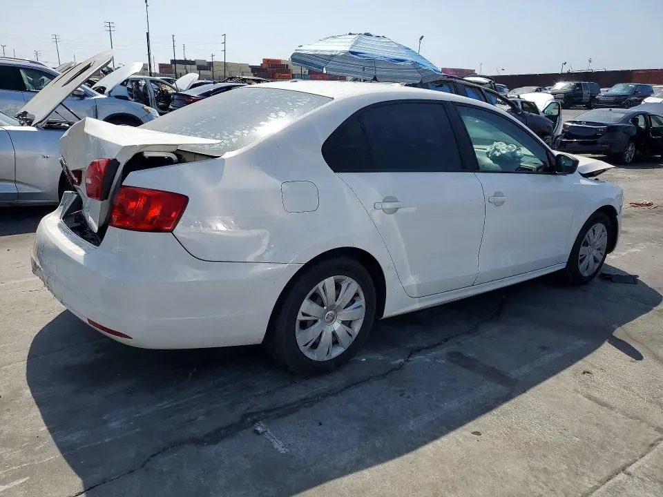 2012 VOLKSWAGEN JETTA BASE  