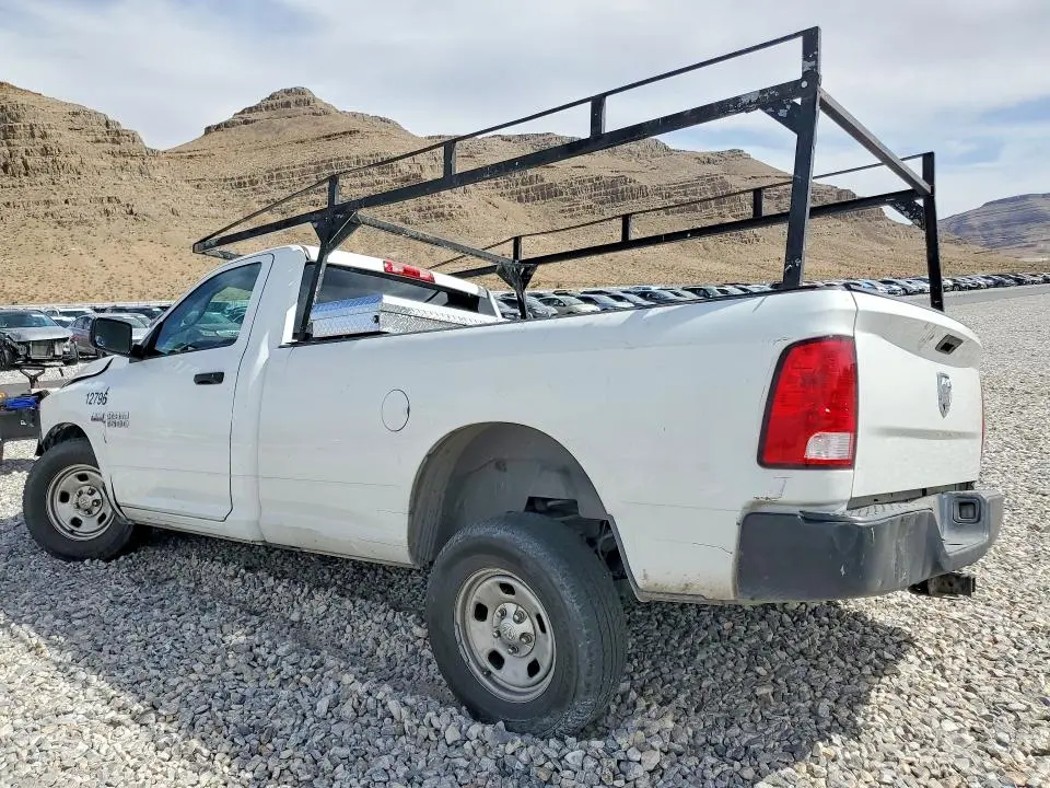 2016 RAM 1500 ST  