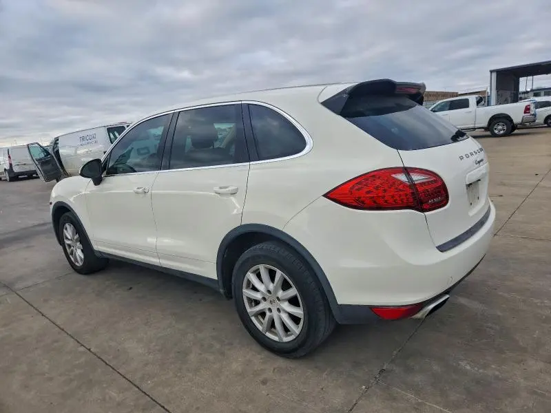 2012 PORSCHE CAYENNE   