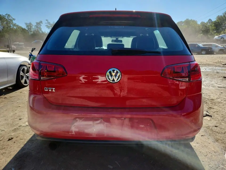 2015 VOLKSWAGEN GTI   