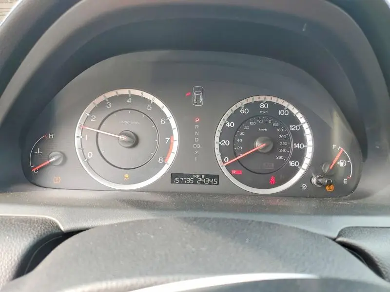 2011 HONDA ACCORD LXP  