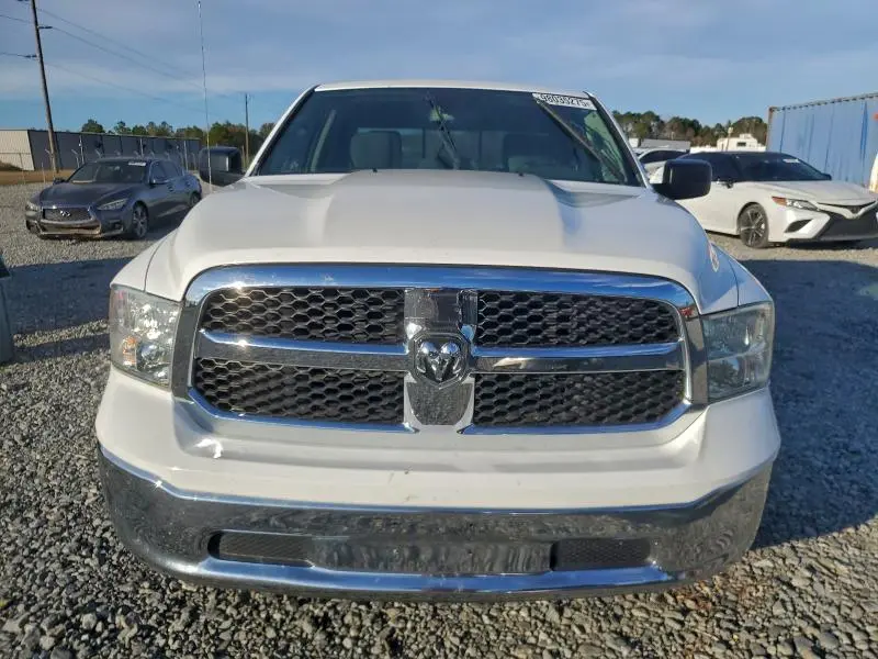 2014 RAM 1500 SLT  