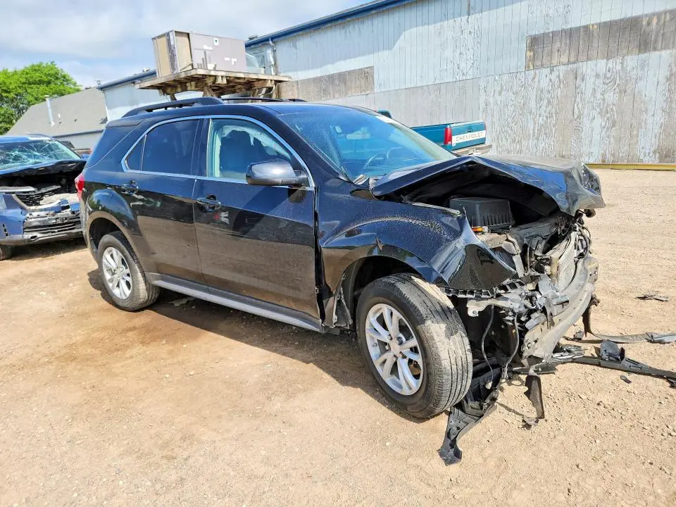 2017 CHEVROLET EQUINOX LT  