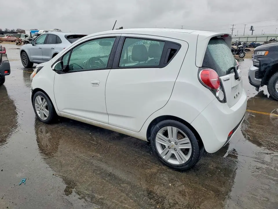 2015 CHEVROLET SPARK 1LT  