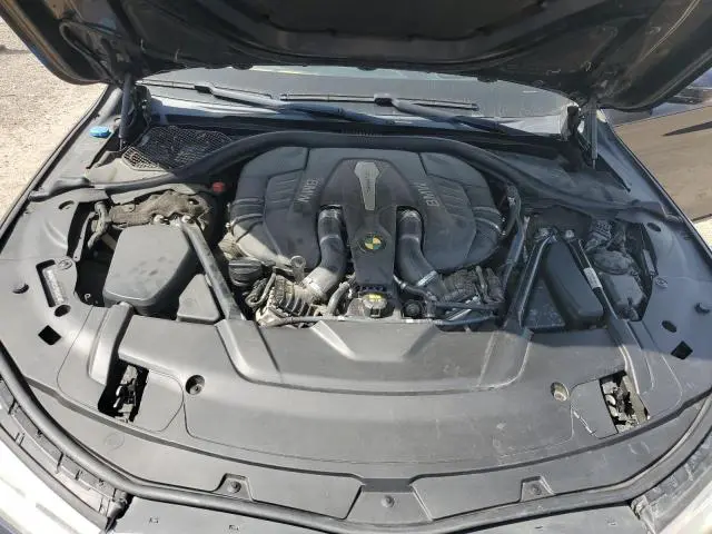 2016 BMW 750 I  