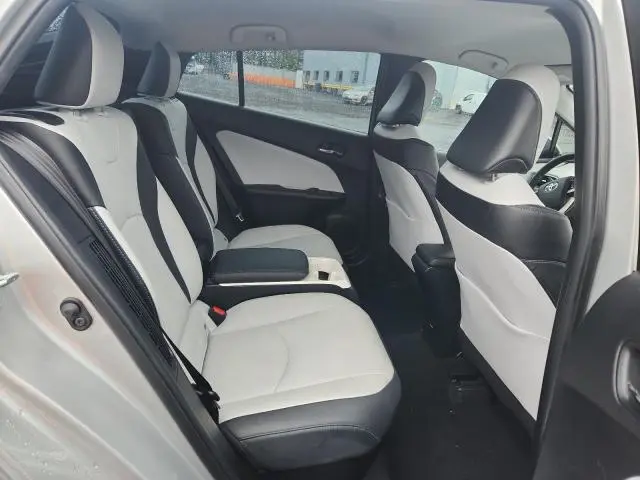 2017 TOYOTA PRIUS PRIME   