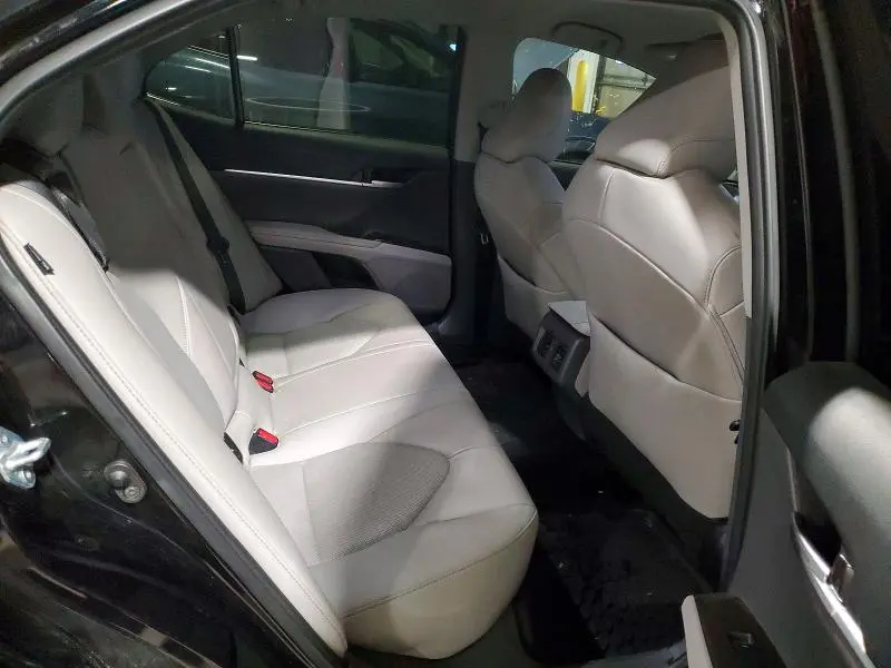 2023 TOYOTA CAMRY XLE  