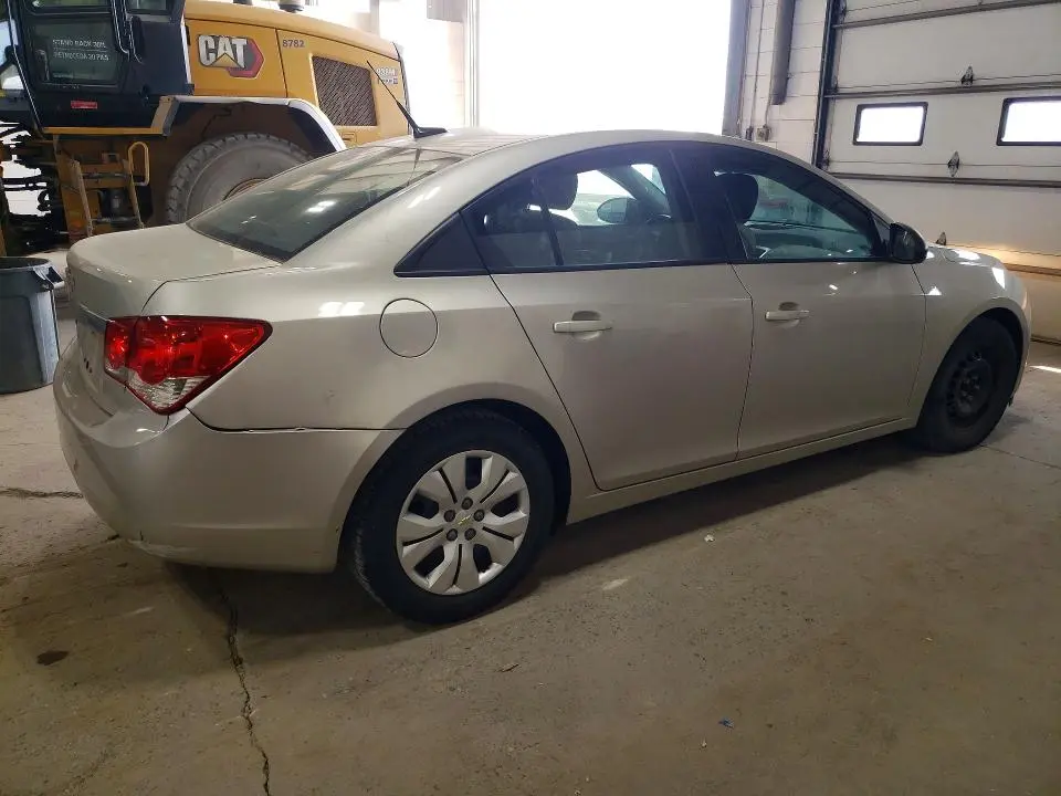 2014 CHEVROLET CRUZE LS  