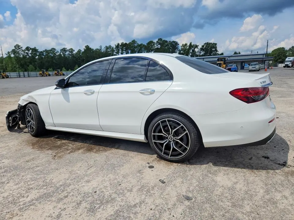 2022 MERCEDES-BENZ E 350  