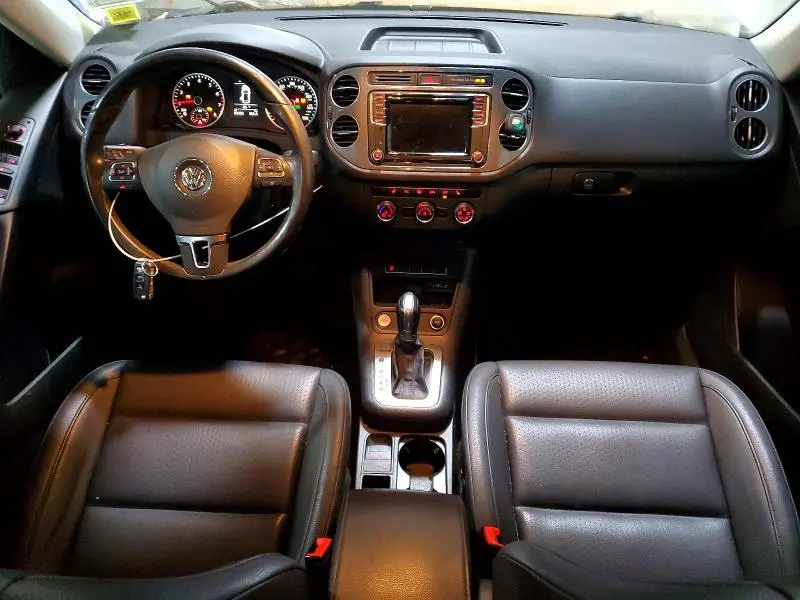 2017 VOLKSWAGEN TIGUAN S  