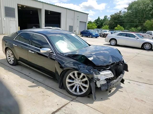 2019 CHRYSLER 300 LIMITED