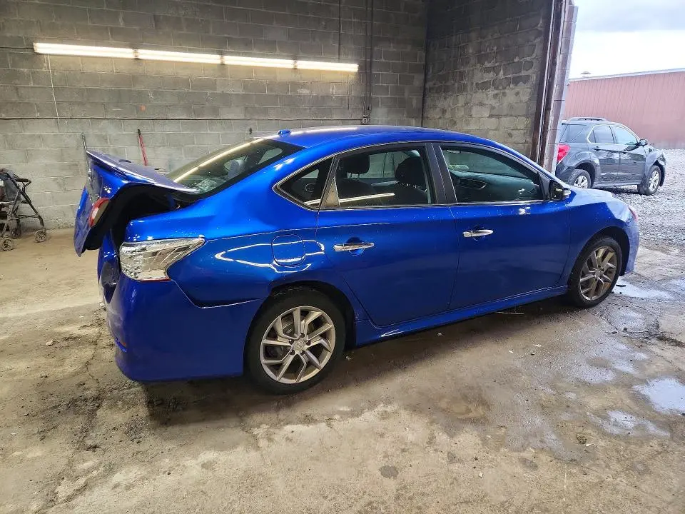 2015 NISSAN SENTRA SR  