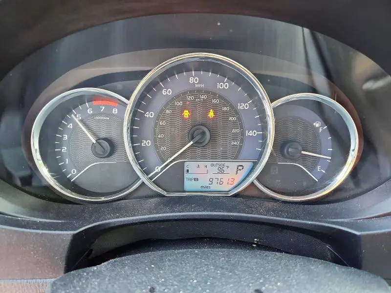2014 TOYOTA COROLLA LE  