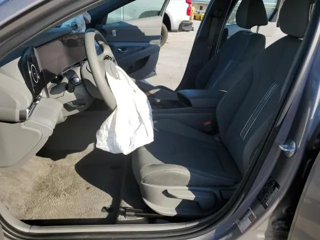 2024 HYUNDAI ELANTRA SEL  