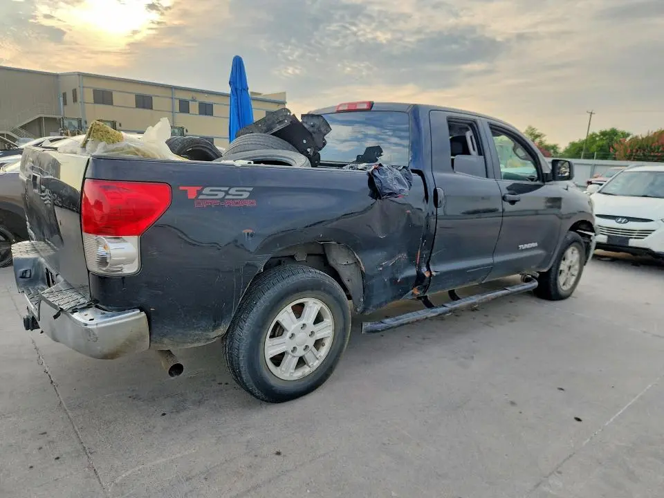 2010 TOYOTA TUNDRA DOUBLE CAB SR5  