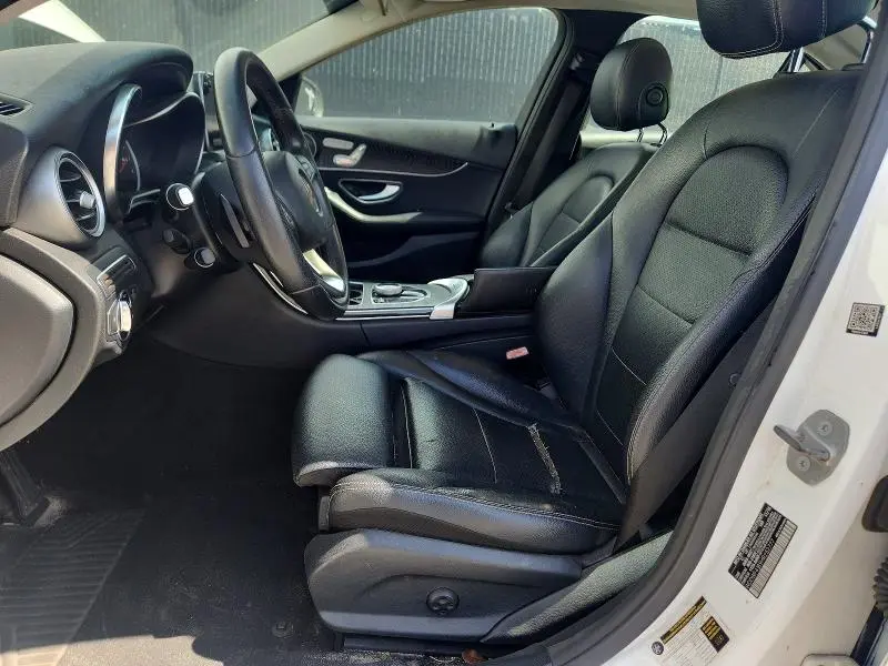 2017 MERCEDES-BENZ C 300  
