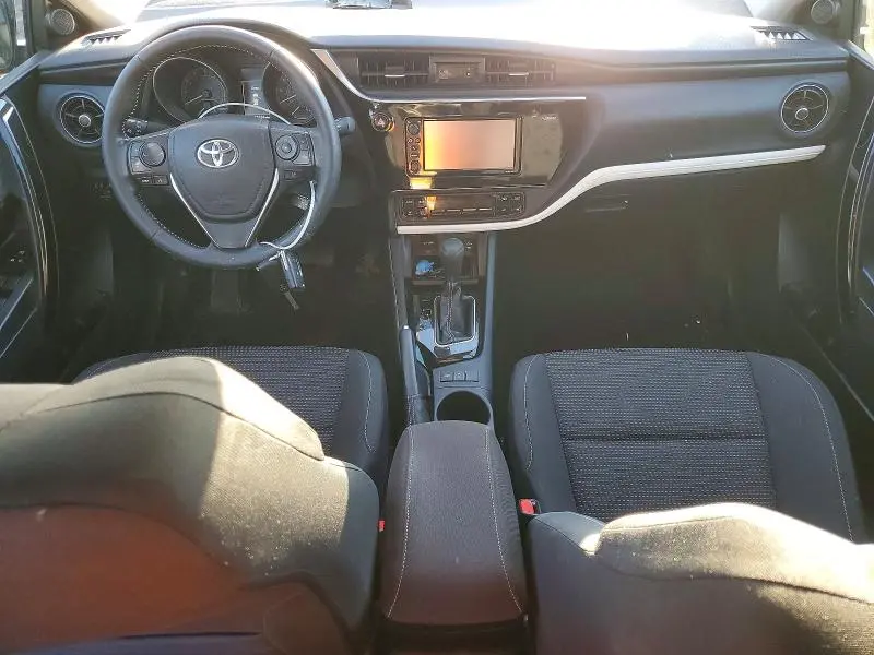 2018 TOYOTA COROLLA IM   