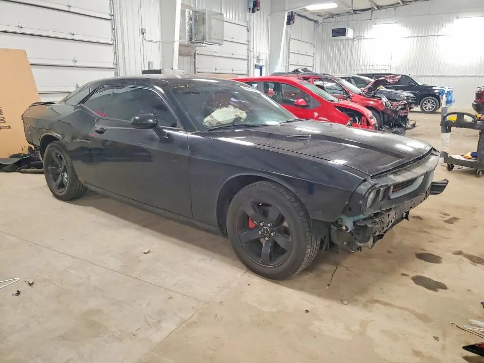 2014 DODGE CHALLENGER SXT  