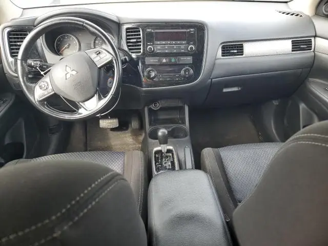 2016 MITSUBISHI OUTLANDER ES  