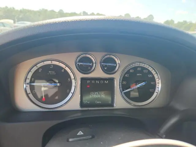 2011 CADILLAC ESCALADE   