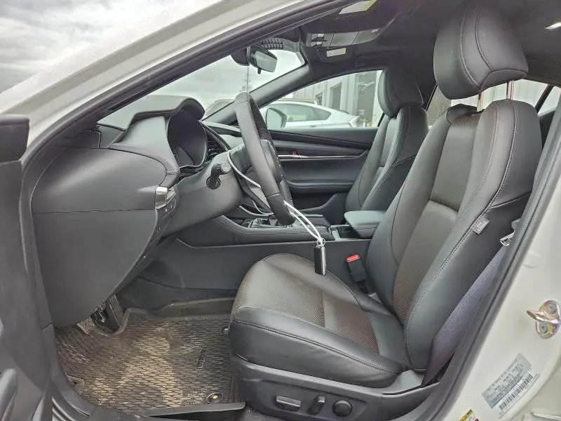 2026 MAZDA 3 PREMIUM  