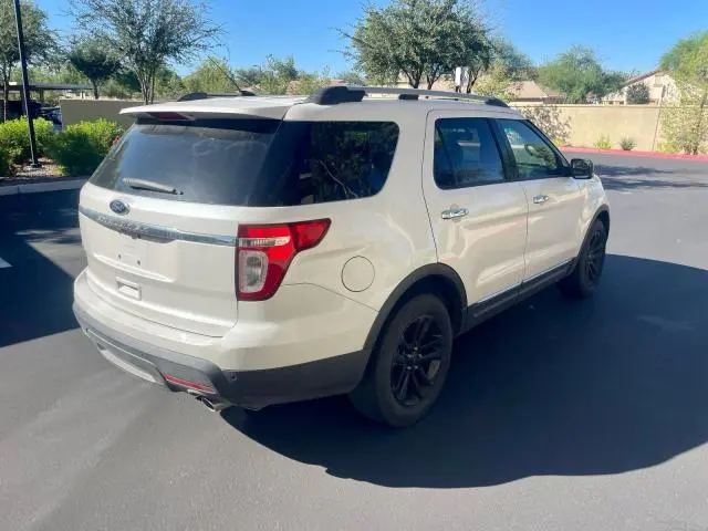 2015 FORD EXPLORER XLT  